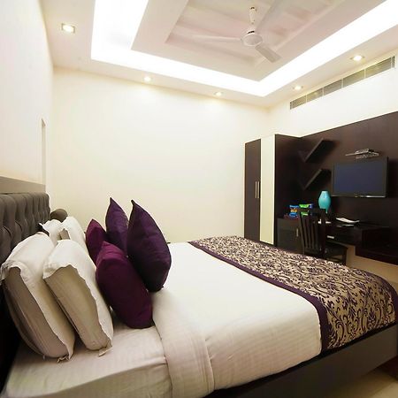 Hotel Transit International- Aerocity Delhi Airport Yeni Delhi Dış mekan fotoğraf