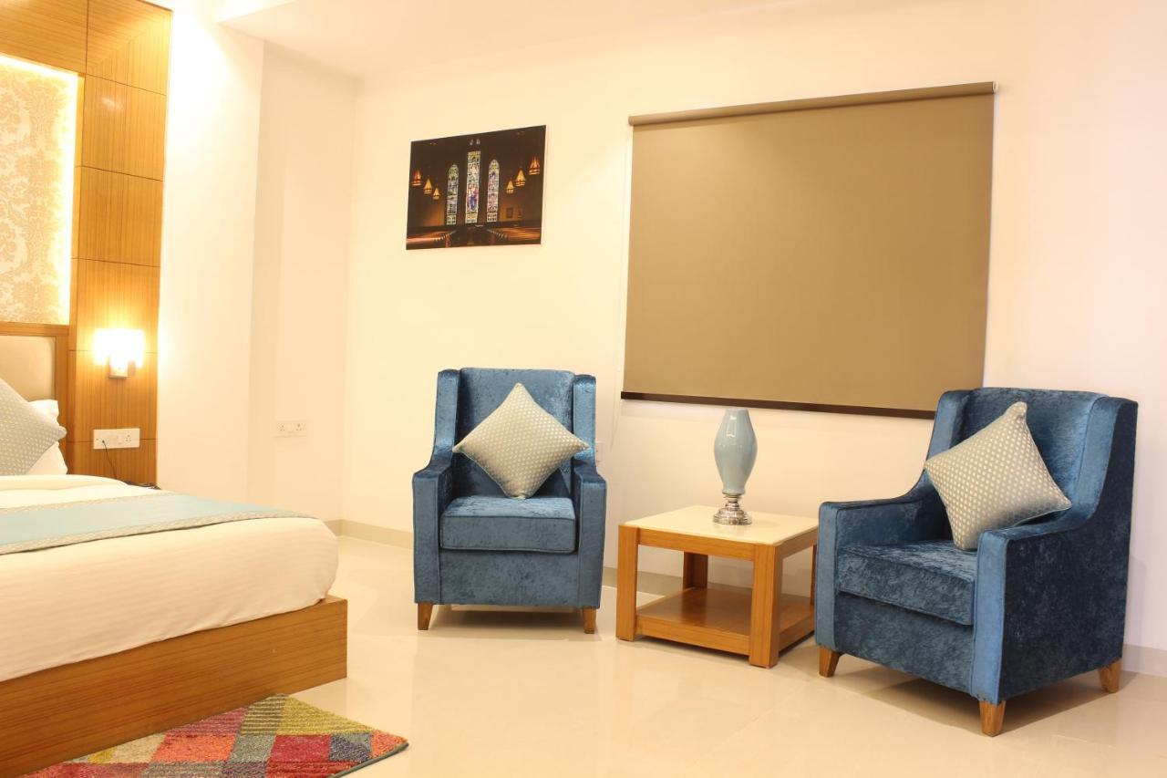 Hotel Transit International- Aerocity Delhi Airport Yeni Delhi Dış mekan fotoğraf