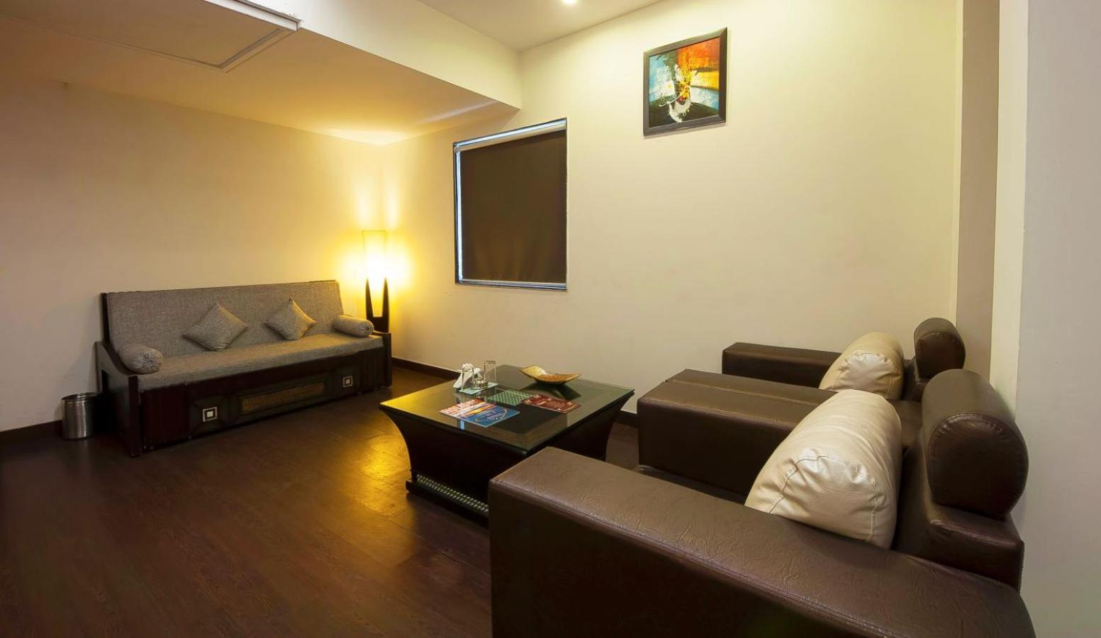 Hotel Transit International- Aerocity Delhi Airport Yeni Delhi Dış mekan fotoğraf
