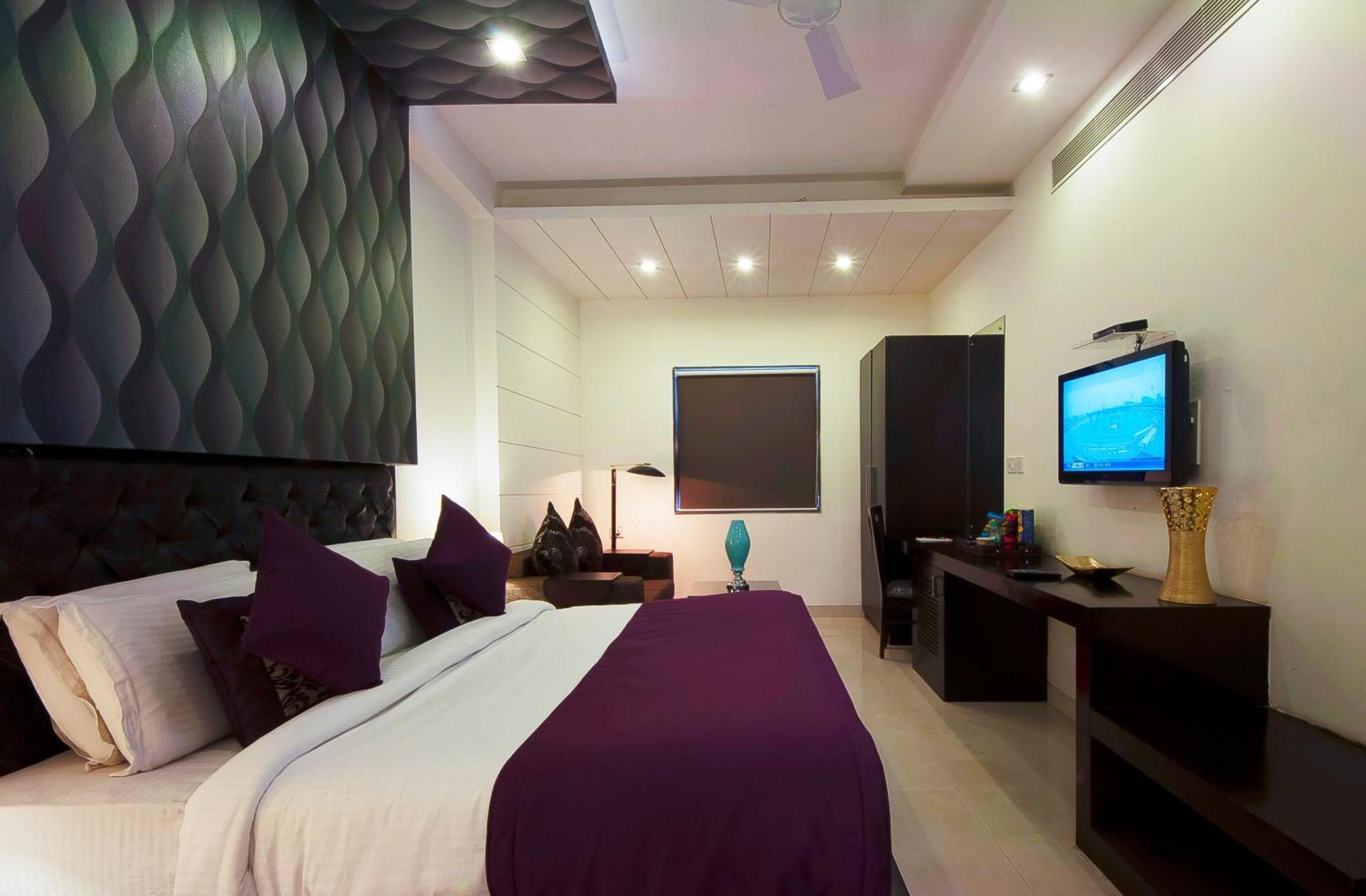 Hotel Transit International- Aerocity Delhi Airport Yeni Delhi Dış mekan fotoğraf