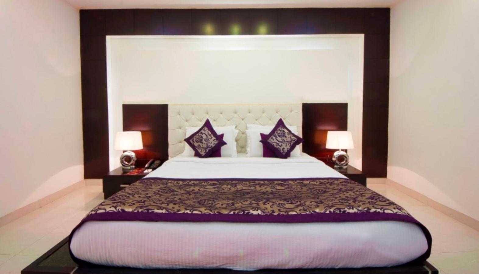 Hotel Transit International- Aerocity Delhi Airport Yeni Delhi Dış mekan fotoğraf
