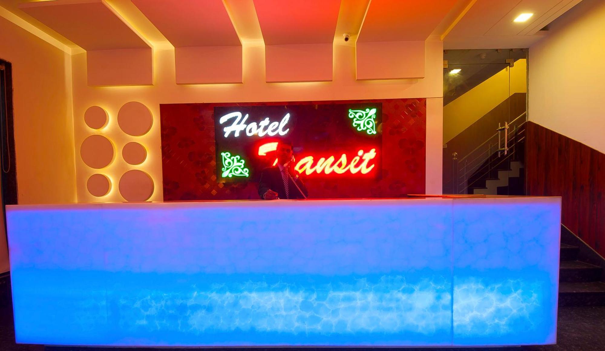 Hotel Transit International- Aerocity Delhi Airport Yeni Delhi Dış mekan fotoğraf